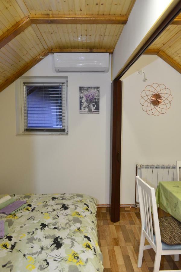 Apartmani Miscevic Josipdol Luaran gambar